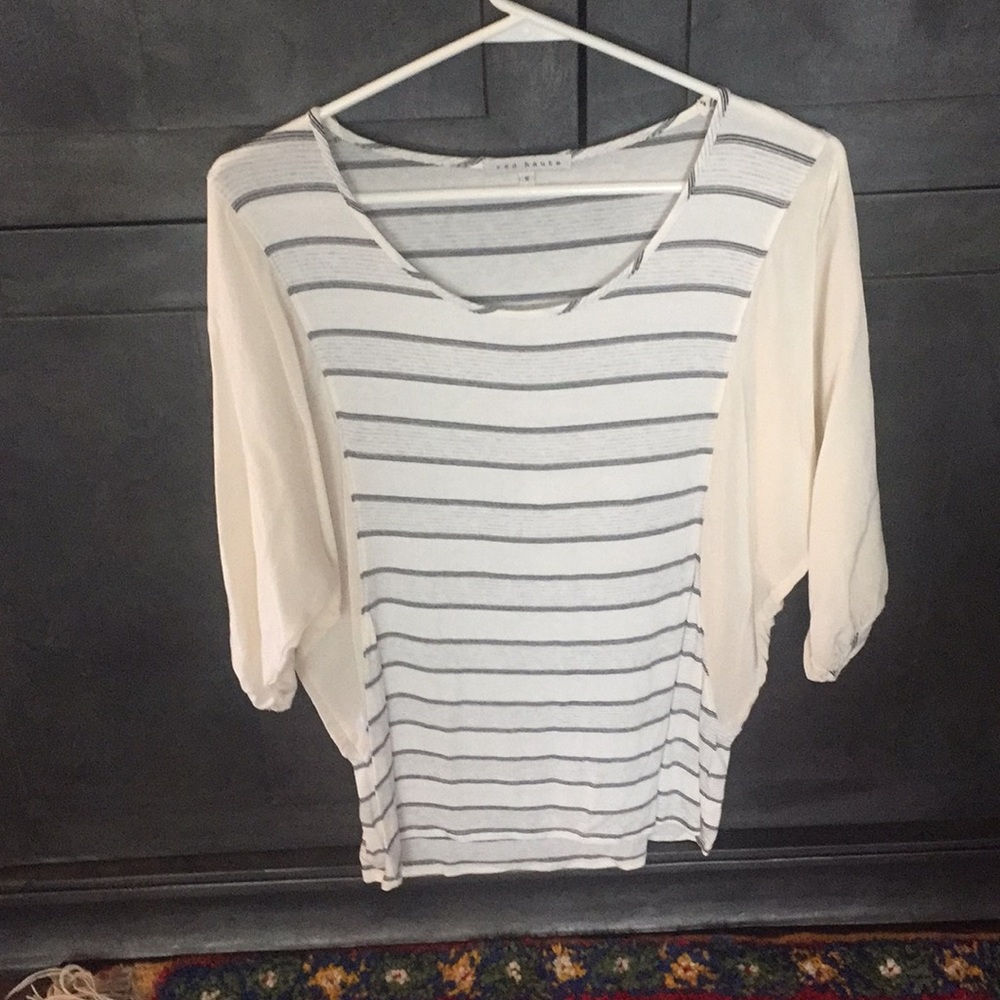 Red Haute 3/4 length sleeve top